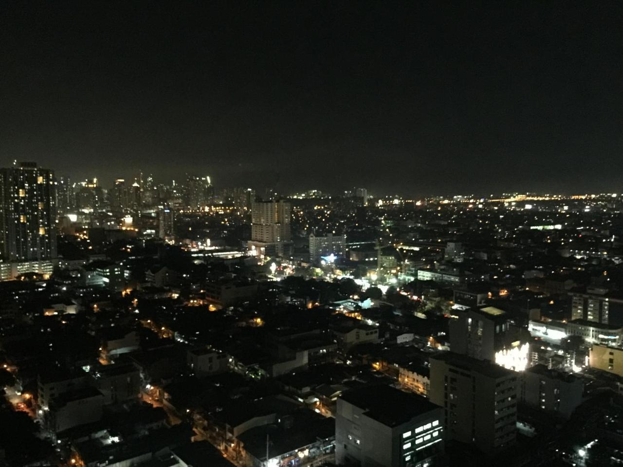 Breeze Residences Condotel Pasay Extérieur photo
