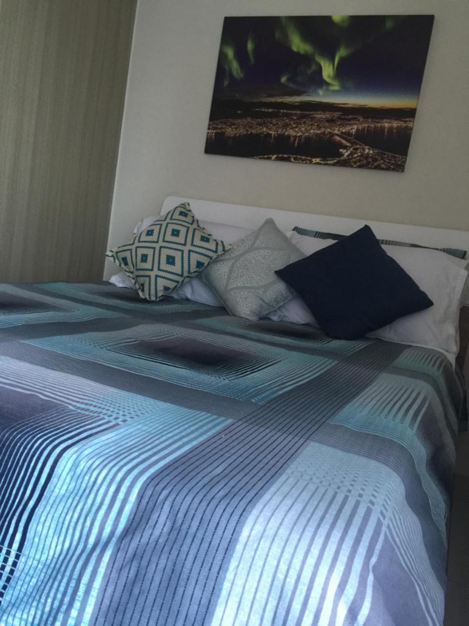 Breeze Residences Condotel Pasay Extérieur photo